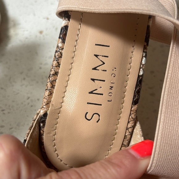 SIMMI MADELINE BEIGE SNAKE CLEAR STRAPPY STILETTO HEELS  S4 - Picture 14 of 15